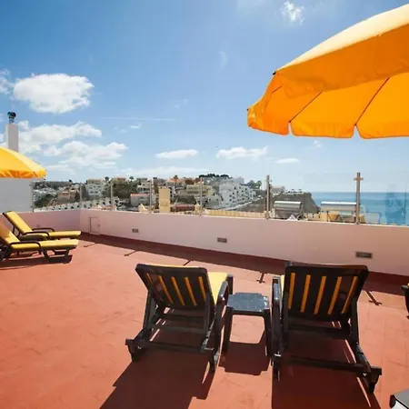 New! Amazing 4 Bedroom House Carvoeiro - 8 People Feriehus Lagoa (Algarve)
