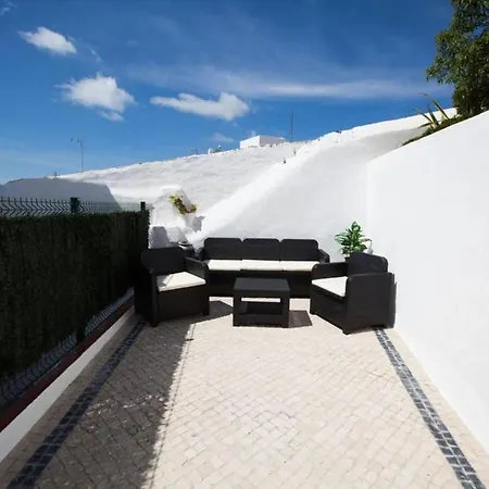 New! Amazing 4 Bedroom House Carvoeiro - 8 People Lagoa (Algarve)