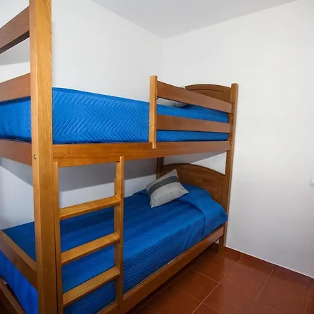 New! Amazing 4 Bedroom House Carvoeiro - 8 People *